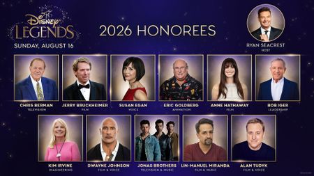 D23_Legends_Class_Photo