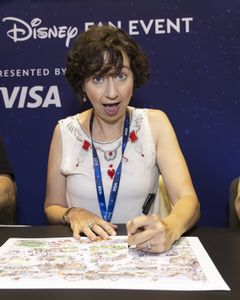 KRISTEN SCHAAL