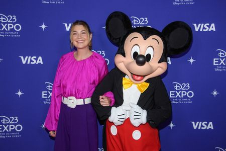 Ellen Pompeo, Mickey Mouse